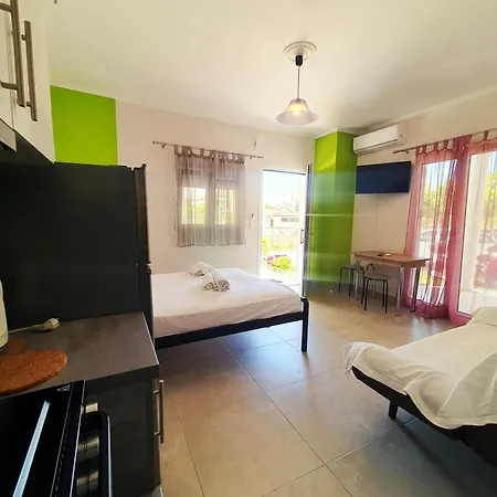 Green Studio Apartment Nydri (Lefkada)